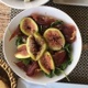 Salade de figues, roquette et parmesan